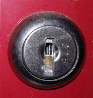 Craftsman 001 - 556 Toolbox Replacement Key Series