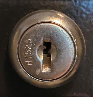 Hirsh Staples Office Depot Hirsh H1525 Lock Key                                                                                                                                                                                                                                                                                                                                                                                                                                                                     
