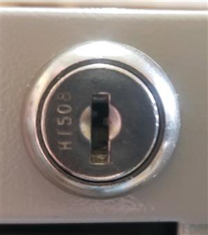Hirsh Staples Office Depot HI508 Lock Key                                                                                                                                                                                                                                                                                                                                                                                                                                                                           
