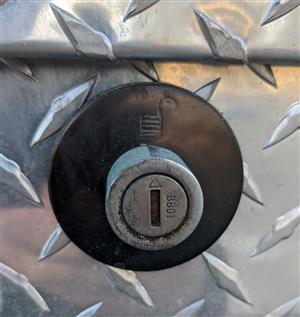 Kobalt BB01 Truck Tool Box Key Lock                                                                                                                                                                                                                                                                                                                                                                                                                                                                                 