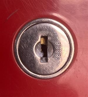 Mac Tools 8688 Toolbox Lock Key                                                                                                                                                                                                                                                                                                                                                                                                                                                                                     