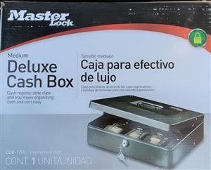 Master Lock Cash Box DCB-12ML                                                                                                                                                                                                                                                                                                                                                                                                                                                                                       