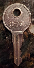 Load image into Gallery viewer, Southco CH751 [IN8 BLANK] RV Replacement Key Series
