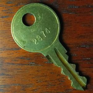 Replacement key for sales sears cargo carrier
